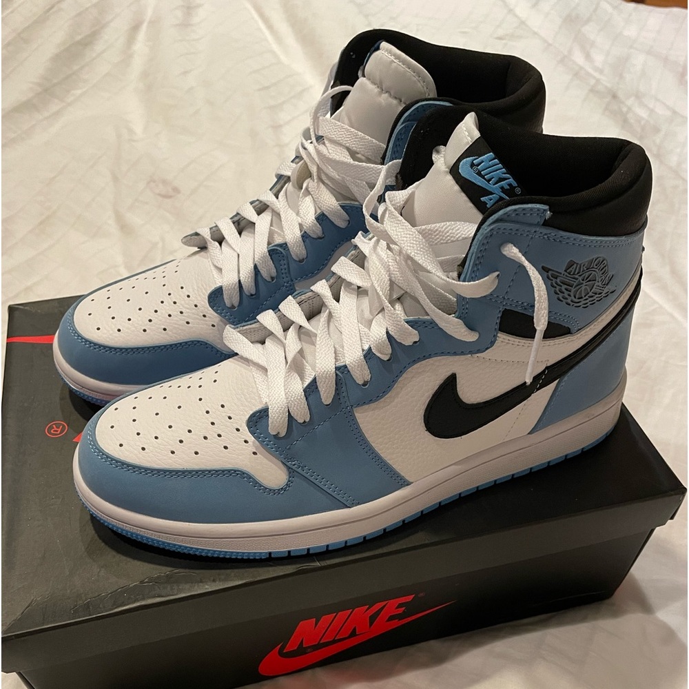 Jordan 1 university blue